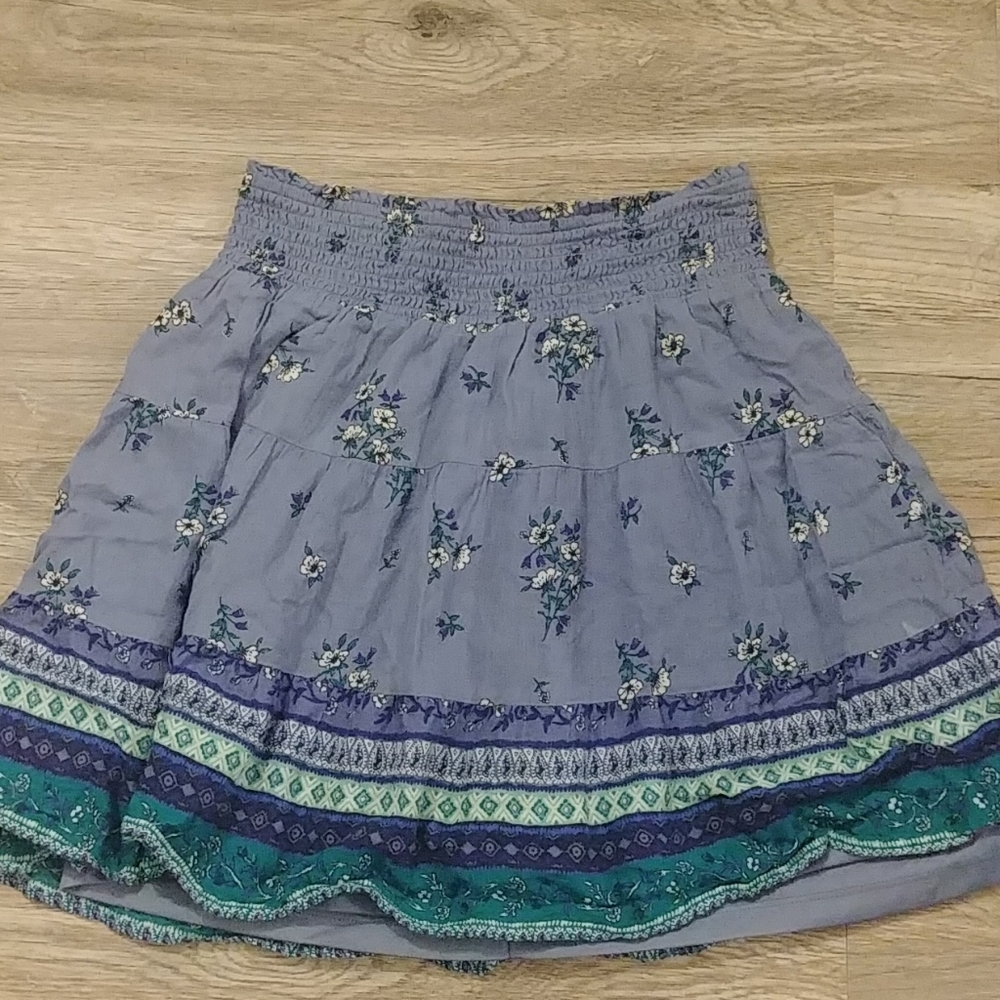 Old navy flower skirt